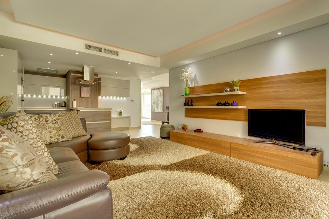 Luxury Apartment Inc Pool & Views Sliema Eksteriør billede