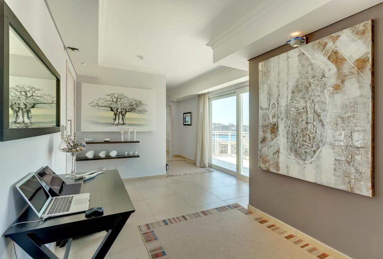 Luxury Apartment Inc Pool & Views Sliema Eksteriør billede